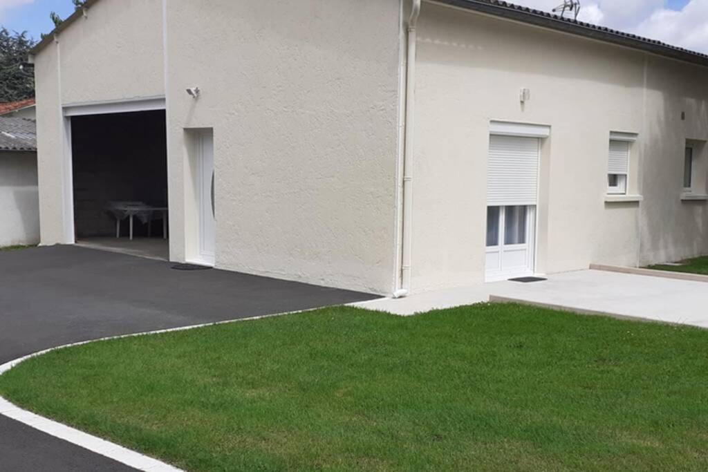 Le Logis De Chantal En Pays Royannais Arvert Exterior photo